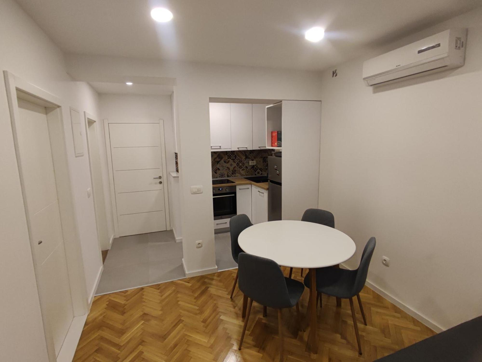 Apartments Saric Makarska Buitenkant foto